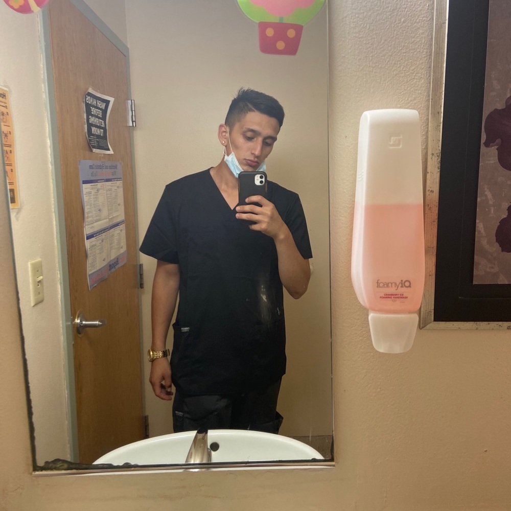 Meet your Posher, Brandon